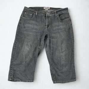 Karen Jeans Women 18 Capri Cropped Rhinestone Pockets Mid Rise Blue Denim